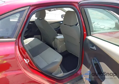 2014 Ford Focus Se from USA, damaged, VIN 1FADP3F2XEL316136